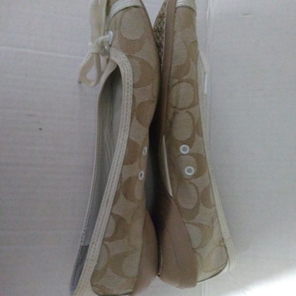 Coach Shoes Coach Logo Ballet Flats Rubber Sole Shoes 8 2 Poshmark